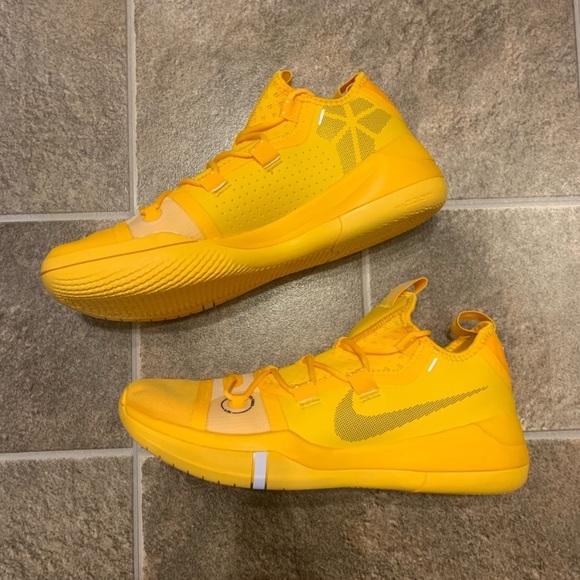 kobe ad exodus yellow